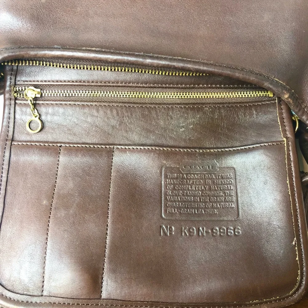 Vintage COACH Legacy Zip Mahogany Glove Tanned Crossbody Shoulder Bag 9966 COA - Picture 9 of 17